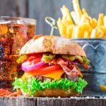 post_6-ideias-de-combos-de-lanches-para-alavancar-suas-vendas_blog_castellmaq_texto_02