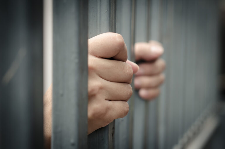 Suspeitos de tentativas de homicídio e estupro são presos no mesmo dia em União da Vitória