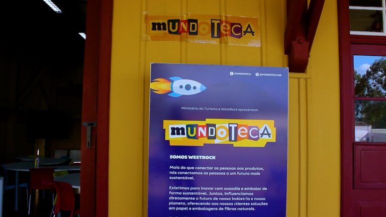 Mundotecas de Canoinhas têm centenas de livros e recebem recursos eletrônicos