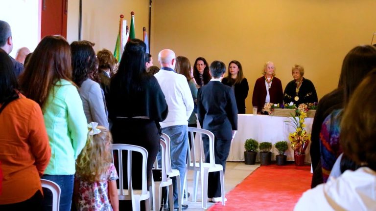 Estudantes recebem prêmios no 4º Concurso Literário Estudantil da Academia de Letras