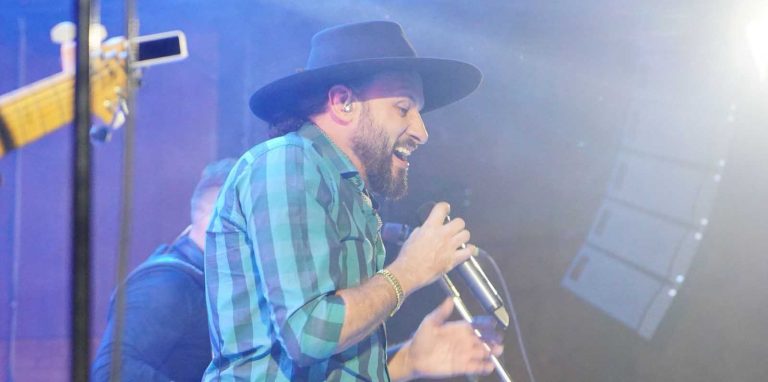 Sábado tem show com Paulinho Mocelin na Sociedade Bela Vista