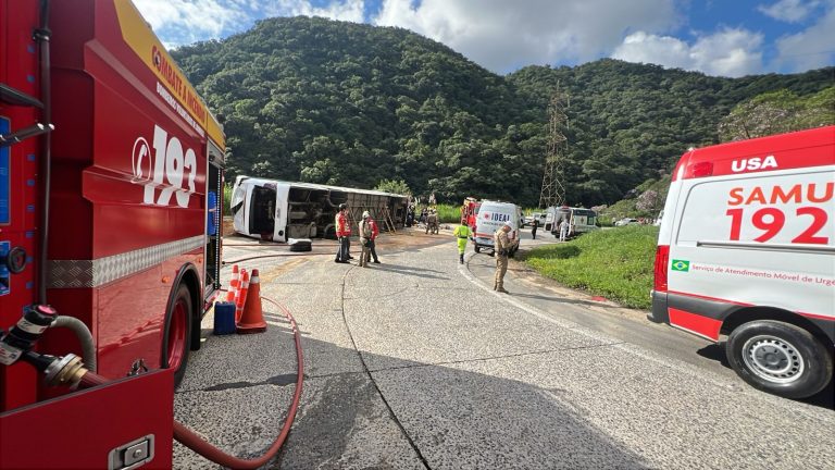 Vídeo mostra situação na Serra Dona Francisca após tombamento de ônibus de Canoinhas