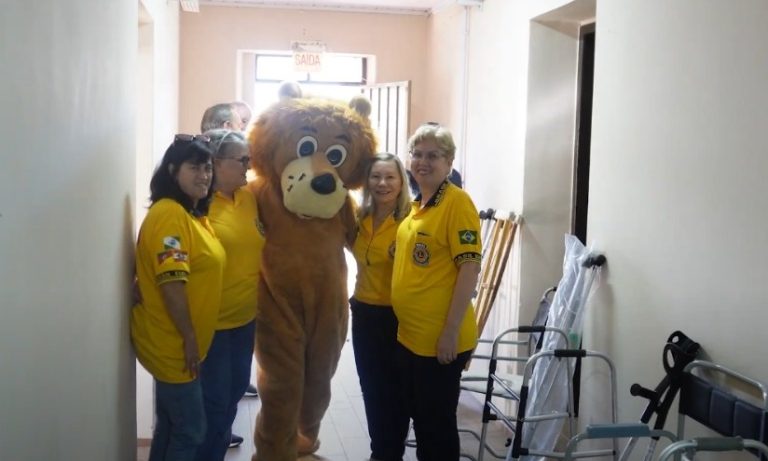 Lions Clube Ouro Verde oferta aparelhos ortopédicos gratuitamente a necessitados em Canoinhas